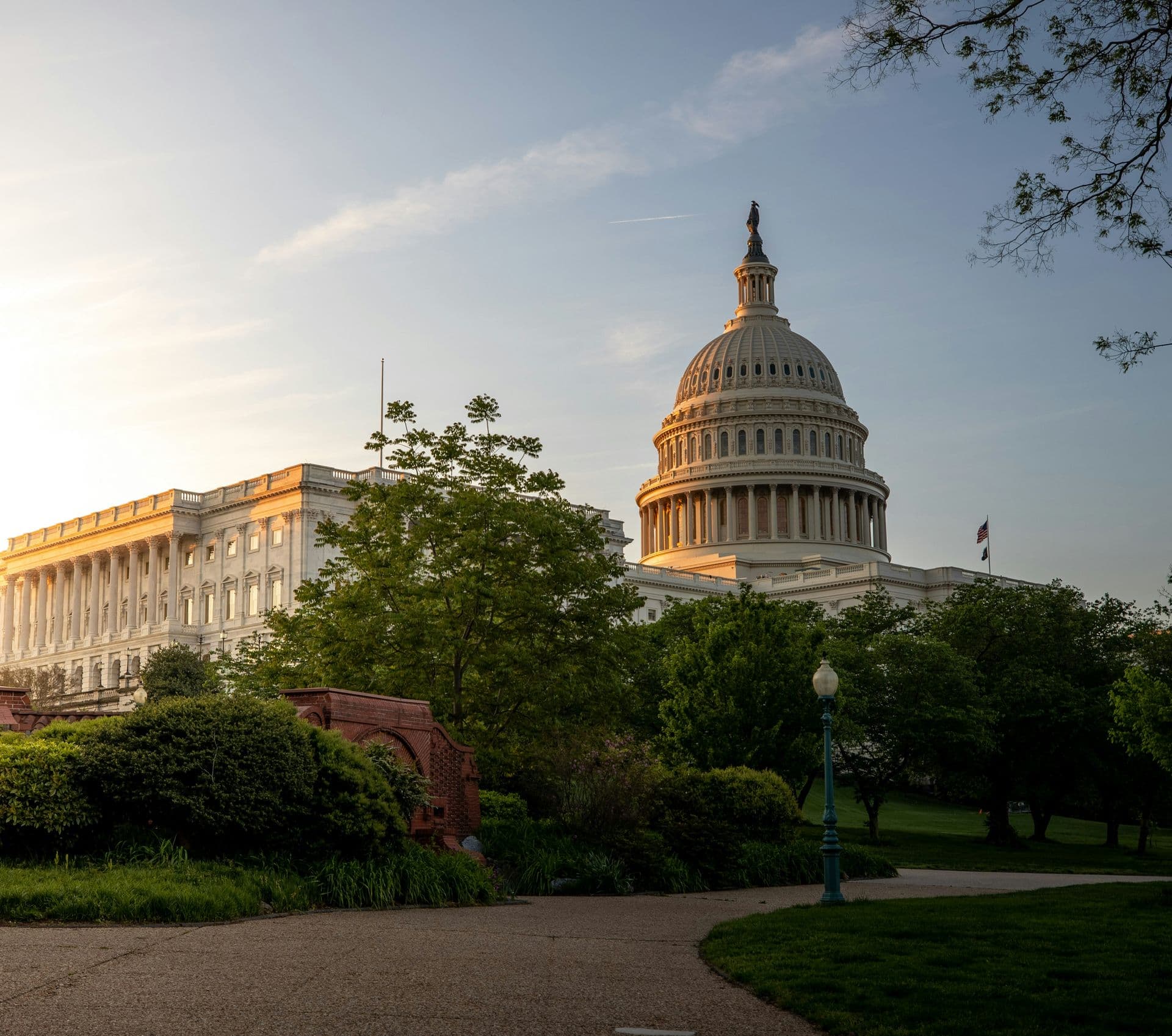 Washington envisage de promouvoir les stablecoins en dollars à l'étranger pour soutenir la demande de dette publique américaine